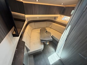 Sea Ray 400 SLX OB 61 2020 Sea Ray 400 SLX OB 62