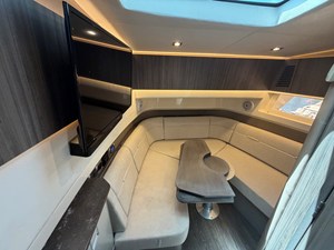 Sea Ray 400 SLX OB 62 2020 Sea Ray 400 SLX OB 63
