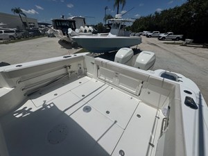 Boston Whaler 315 CONQUEST 8 2018 Boston Whaler 315 CONQUEST 9