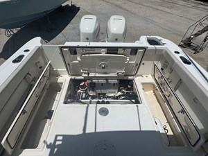 Boston Whaler 315 CONQUEST 16 2018 Boston Whaler 315 CONQUEST 17