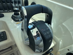 Boston Whaler 315 CONQUEST 26 2018 Boston Whaler 315 CONQUEST 27