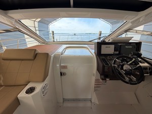 Cruisers Yachts 390 EXPRESS COUPE 9 2015 Cruisers Yachts 390 EXPRESS COUPE 10