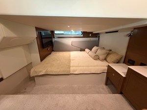Cruisers Yachts 390 EXPRESS COUPE 27 2015 Cruisers Yachts 390 EXPRESS COUPE 28