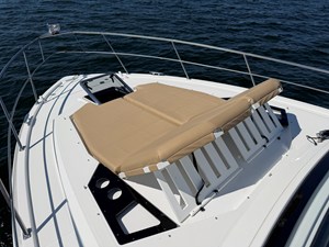 Cruisers Yachts 390 EXPRESS COUPE 51 2015 Cruisers Yachts 390 EXPRESS COUPE 52