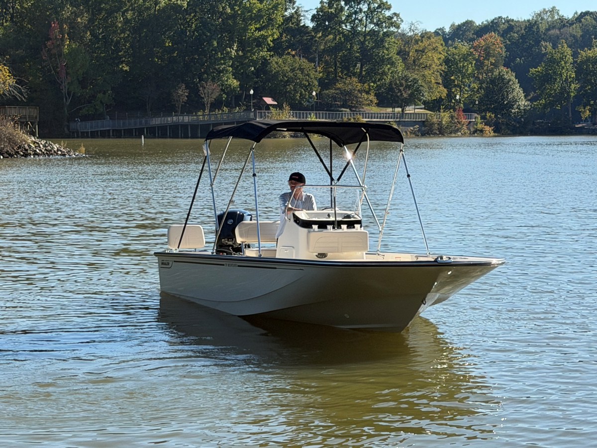 2027 Boston Whaler 170 Montauk 4