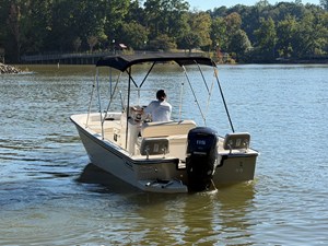 2027 Boston Whaler 170 Montauk 10