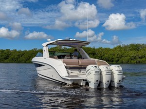 Sea Ray SLX 400 OB 5 2019 Sea Ray SLX 400 OB 6