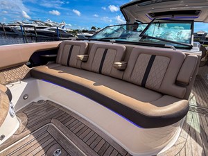 Sea Ray SLX 400 OB 28 2019 Sea Ray SLX 400 OB 29