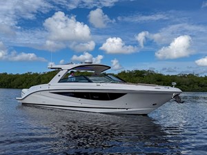 Sea Ray SLX 400 OB 39 2019 Sea Ray SLX 400 OB 40