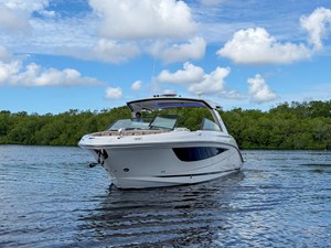 Sea Ray SLX 400 OB 41 2019 Sea Ray SLX 400 OB 42