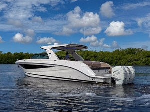Sea Ray SLX 400 OB 42 2019 Sea Ray SLX 400 OB 43