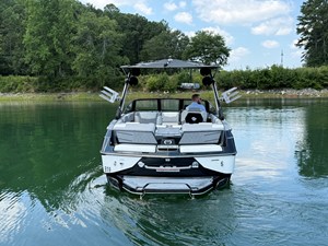 2022 Malibu M220 46