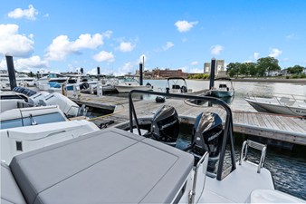 Cruisers Yachts 38 VTR EC 11 2026 Cruisers Yachts 38 VTR EC 12