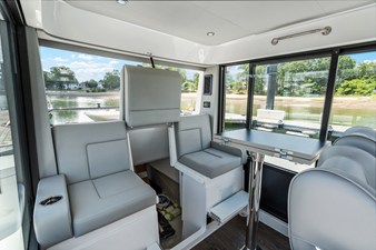 Cruisers Yachts 38 VTR EC 17 2026 Cruisers Yachts 38 VTR EC 18