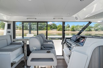 Cruisers Yachts 38 VTR EC 21 2026 Cruisers Yachts 38 VTR EC 22