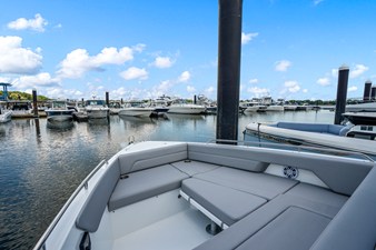 Cruisers Yachts 38 VTR EC 37 2026 Cruisers Yachts 38 VTR EC 38