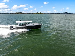 Cruisers Yachts 38 VTR EC 44 2026 Cruisers Yachts 38 VTR EC 45
