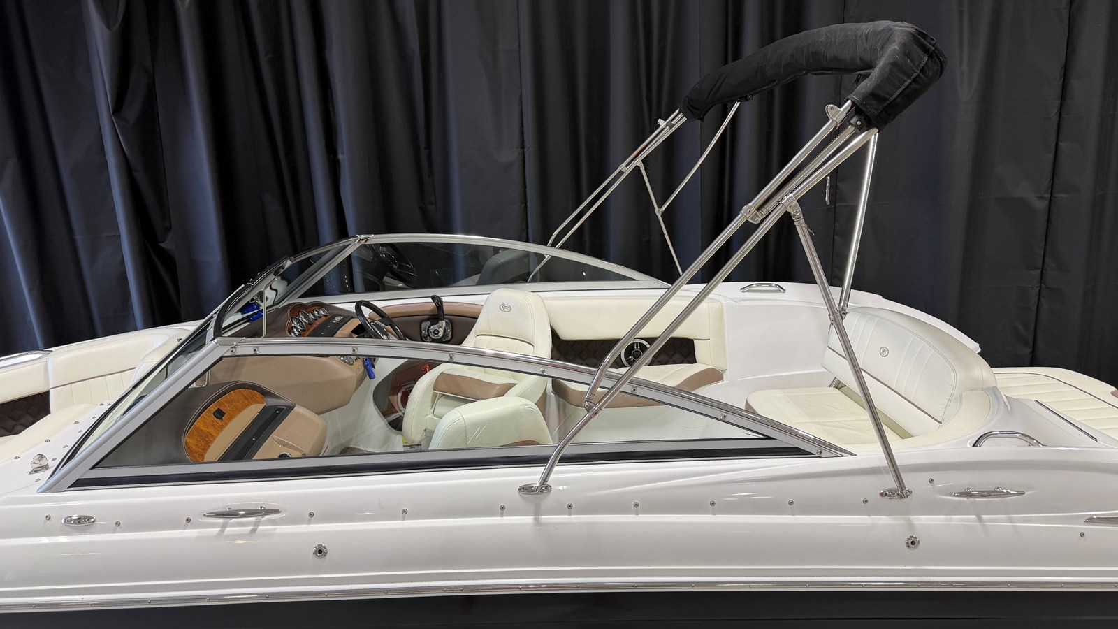 2011 Cobalt 242 6
