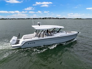 Cruisers Yachts 38 VTR 1 2026 Cruisers Yachts 38 VTR 2