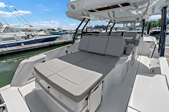 Cruisers Yachts 38 VTR 7 2026 Cruisers Yachts 38 VTR 8