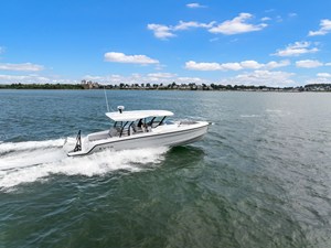 Cruisers Yachts 38 VTR 37 2026 Cruisers Yachts 38 VTR 38