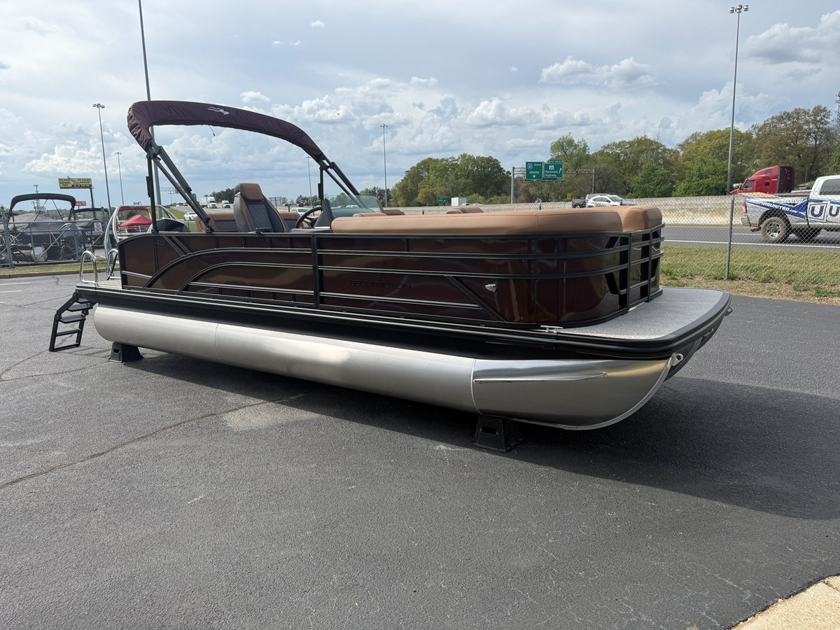 2026 Bennington 23 SSB LUXE 3