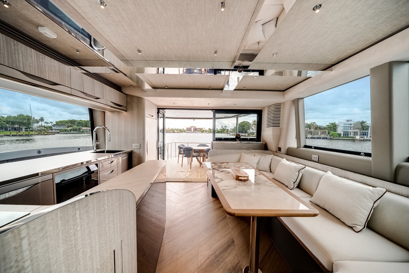 2027 Galeon 620 FLY 51