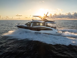 2027 Galeon 620 FLY 18