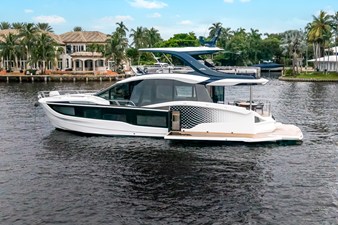 2027 Galeon 620 FLY 21