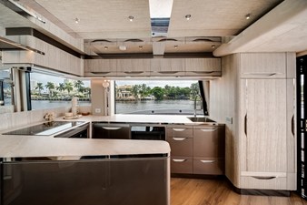 2027 Galeon 620 FLY 50