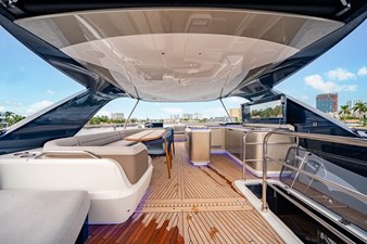 2027 Galeon 620 FLY 63