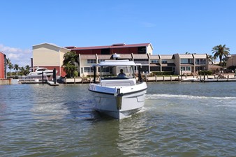 Cruisers Yachts 38 VTR 3 2026 Cruisers Yachts 38 VTR 4