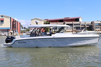 Cruisers Yachts 38 VTR 6 2026 Cruisers Yachts 38 VTR 7