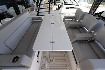 Cruisers Yachts 38 VTR 23 2026 Cruisers Yachts 38 VTR 24