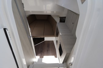 Cruisers Yachts 38 VTR 36 2026 Cruisers Yachts 38 VTR 37