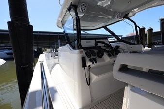 Cruisers Yachts 38 VTR 45 2026 Cruisers Yachts 38 VTR 46