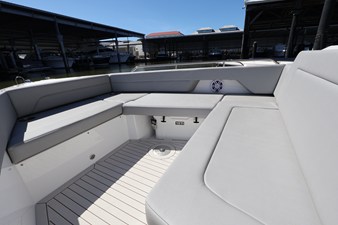Cruisers Yachts 38 VTR 48 2026 Cruisers Yachts 38 VTR 49