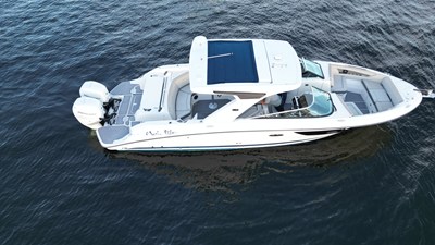Sea Ray 350 SLX OB 5 2020 Sea Ray 350 SLX OB 6