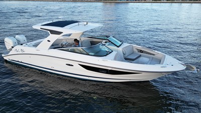 Sea Ray 350 SLX OB 34 2020 Sea Ray 350 SLX OB 35