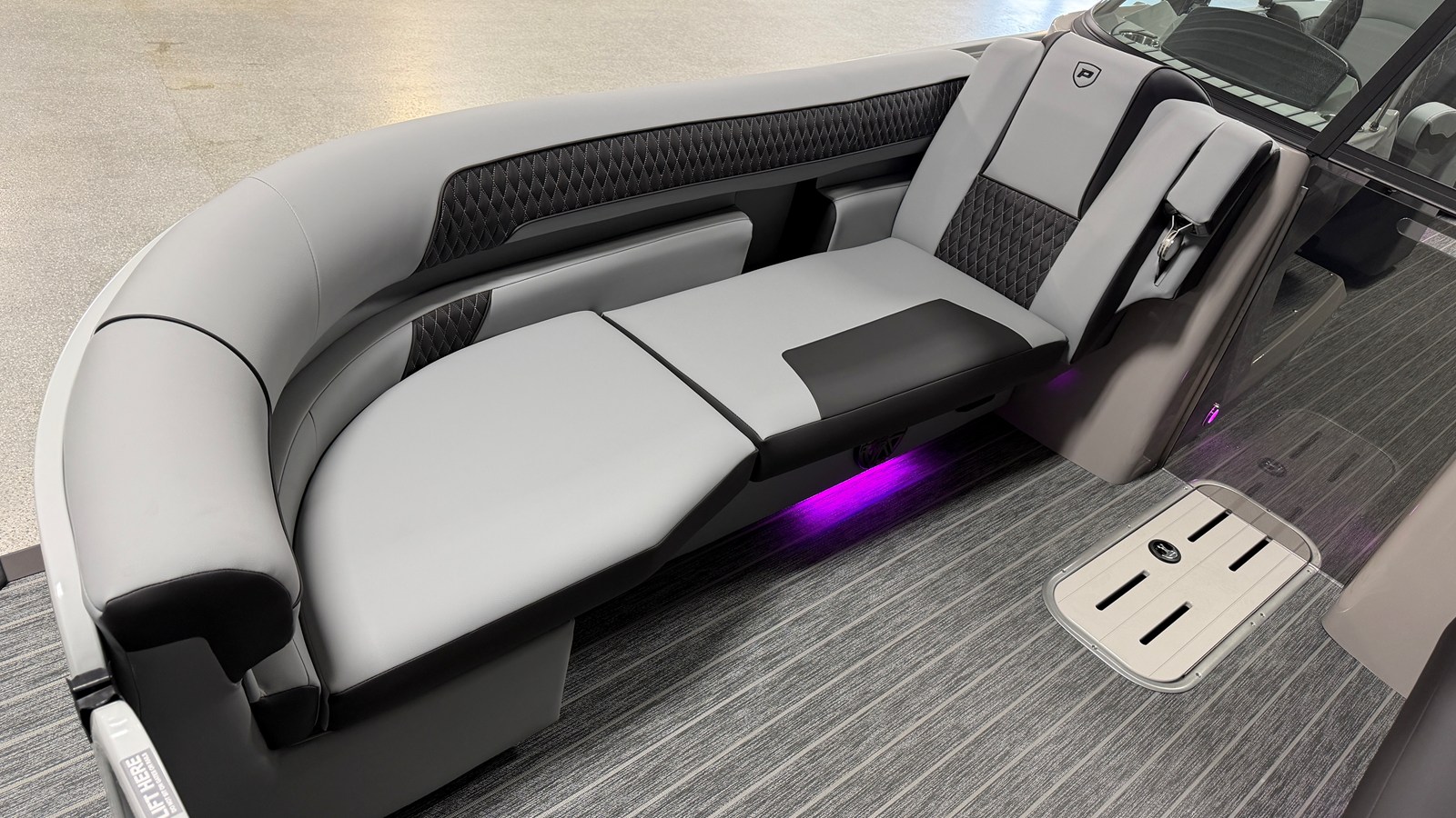 2026 Premier 250 SOLARIS 14
