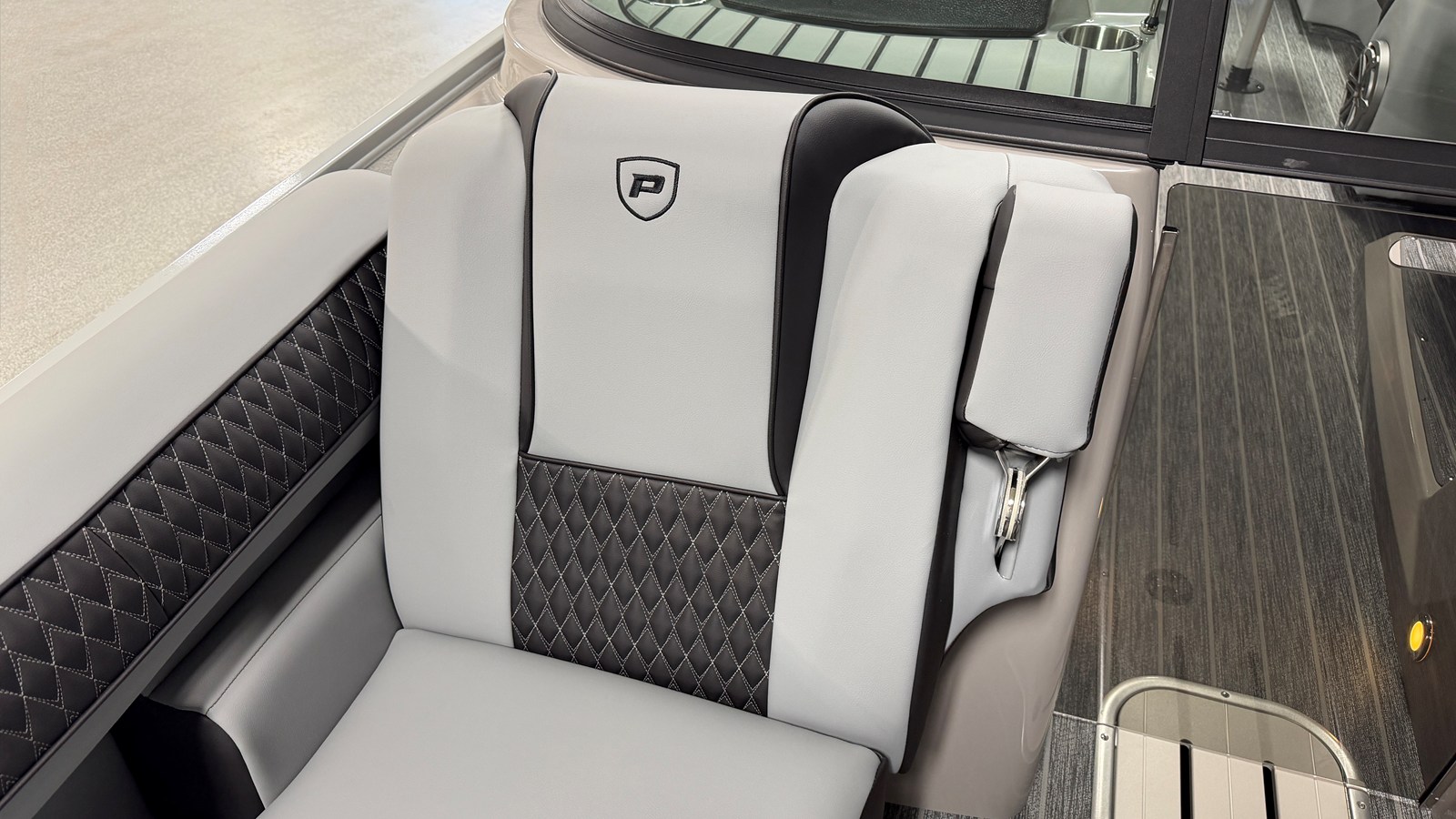 2026 Premier 250 SOLARIS 22