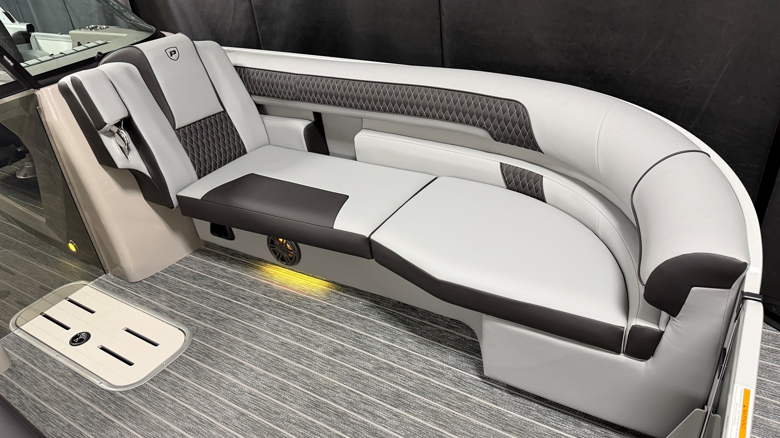 2026 Premier 250 SOLARIS 24
