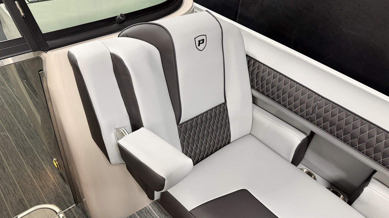 2026 Premier 250 SOLARIS 33