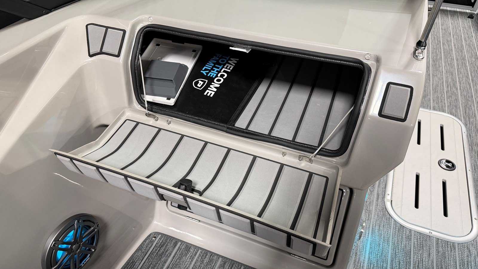 2026 Premier 250 SOLARIS 48