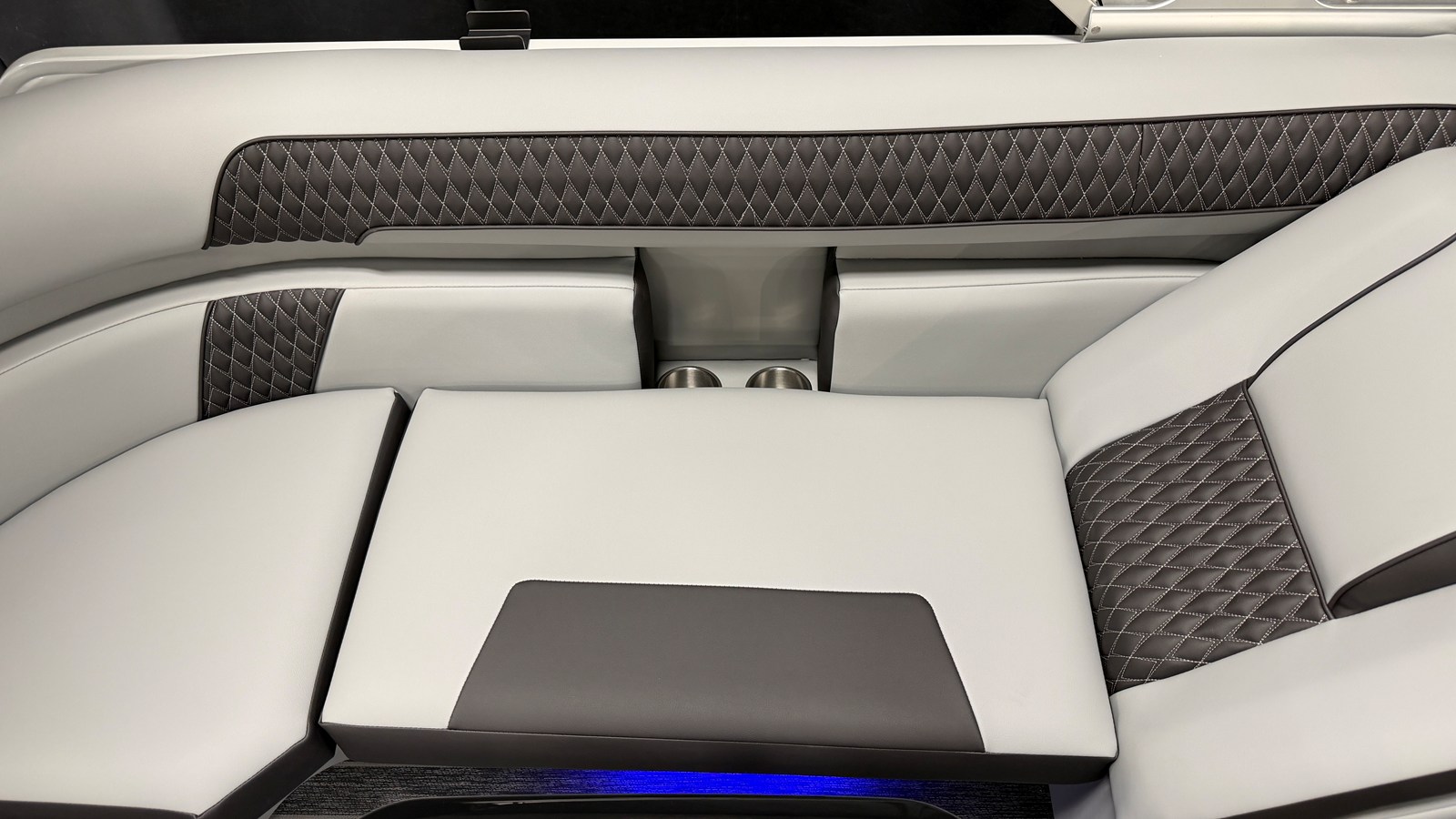 2026 Premier 250 SOLARIS 81