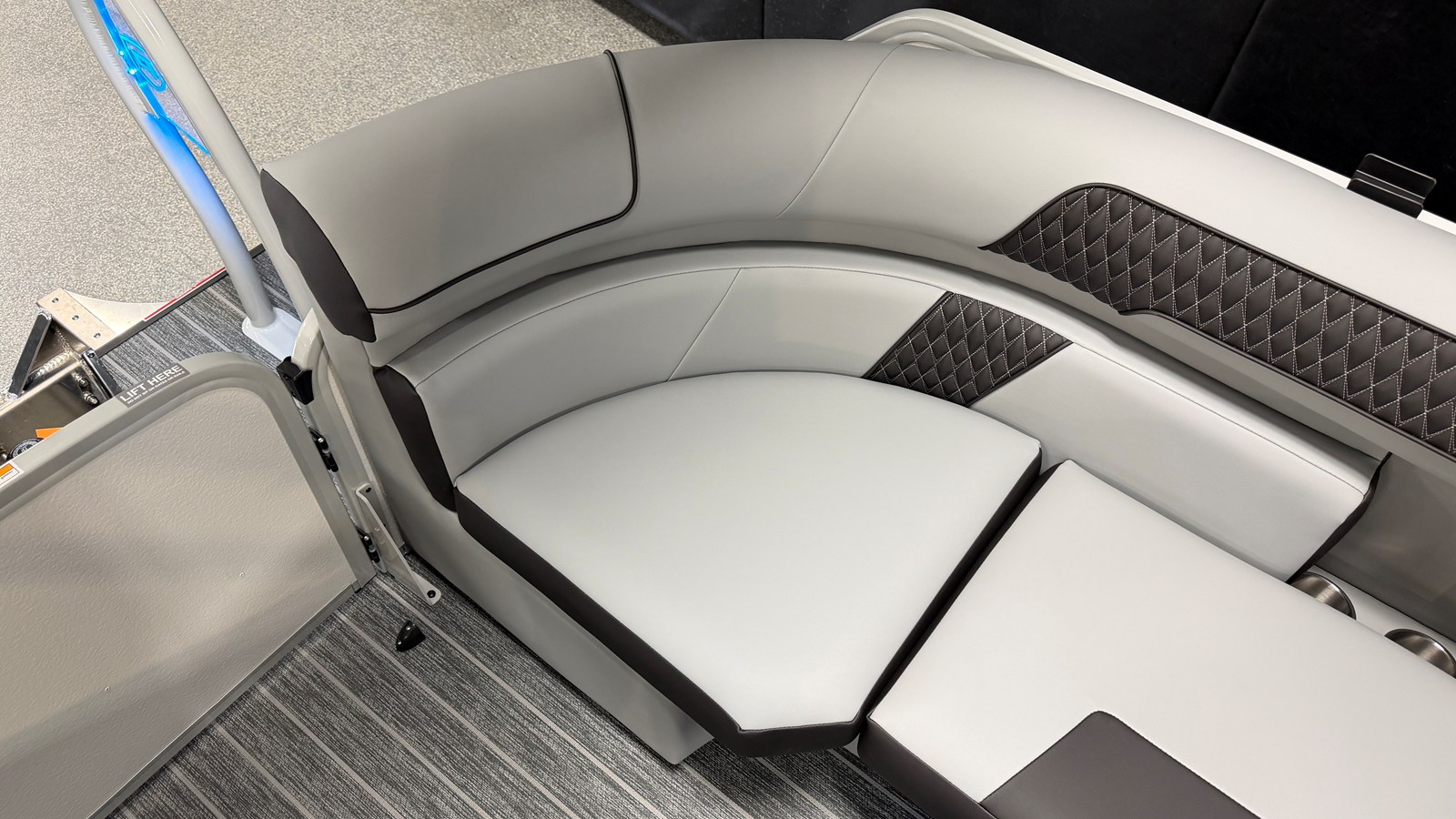 2026 Premier 250 SOLARIS 86