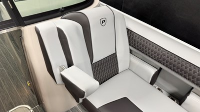 2026 Premier 250 SOLARIS 33
