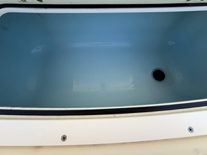 Boston Whaler 330 OUTRAGE 12 2024 Boston Whaler 330 OUTRAGE 13