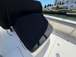 Boston Whaler 330 OUTRAGE 47 2024 Boston Whaler 330 OUTRAGE 48
