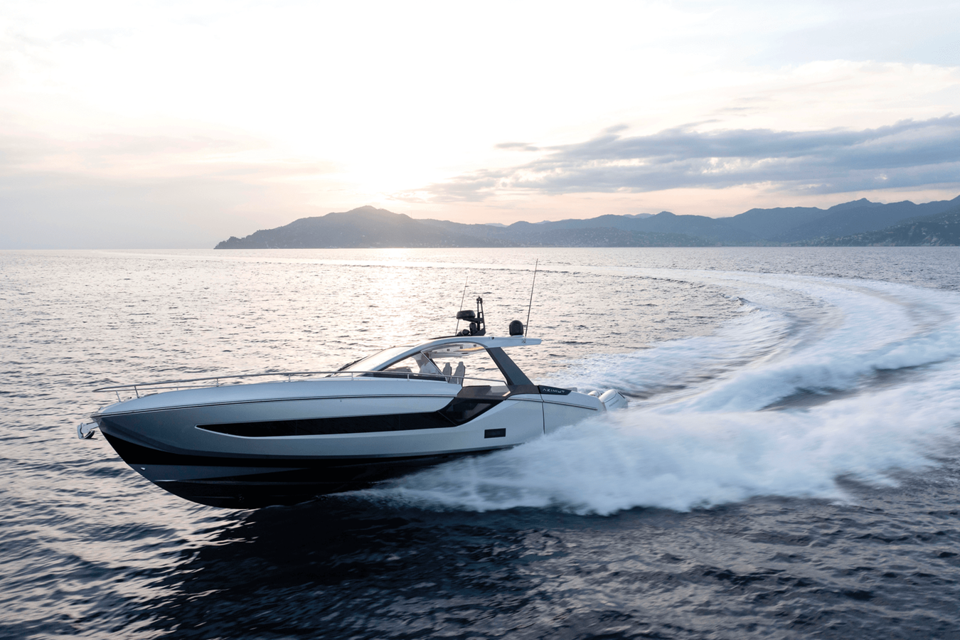 2027 Azimut Verve 48 3
